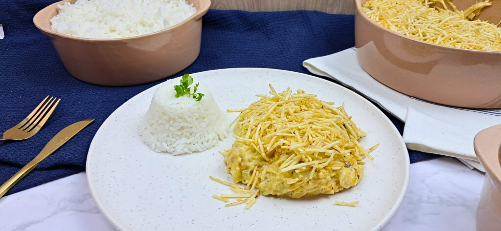 Fricassê de Frango: Fácil, Cremoso e  Delicioso