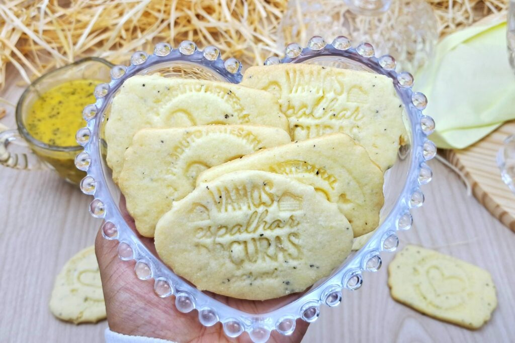 Biscoito de maracujá com carimbo